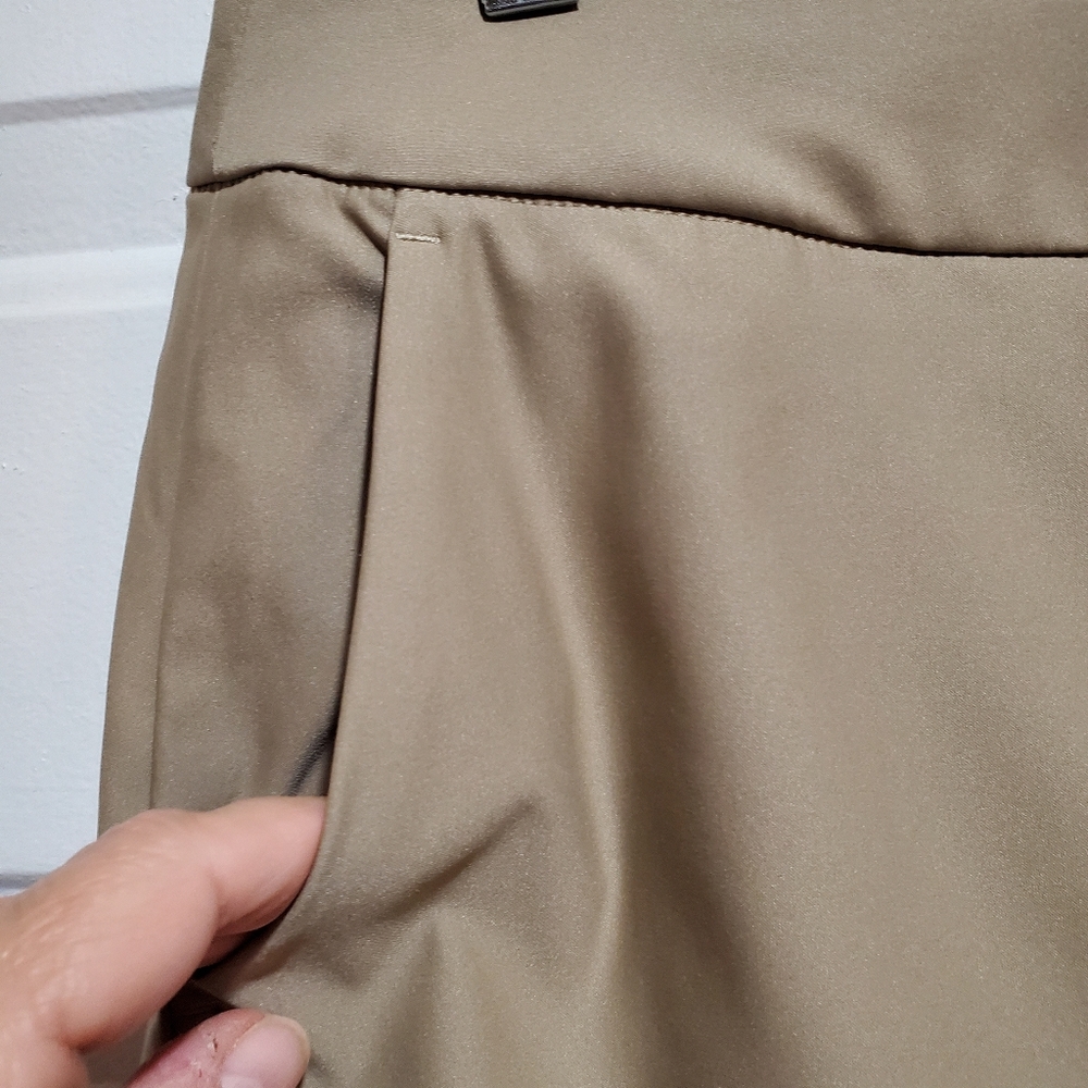 Nike Golf Dry-Fit Athletic Skirt / Shorts Khaki Tan Size 8 - Picture 2 of 8